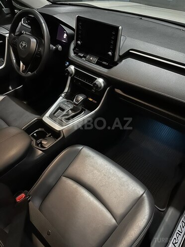 Toyota RAV4 2022, 27,200 km - 2.0 l - Bakı