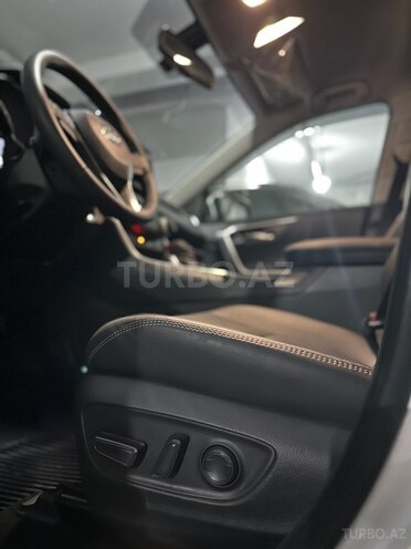 Toyota RAV4 2022, 27,200 km - 2.0 l - Bakı
