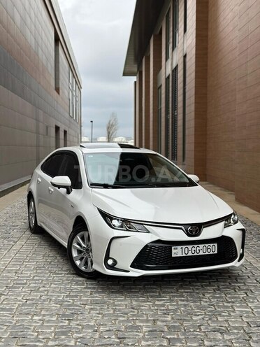 Toyota Corolla 2024, 9,000 km - 1.8 л - Bakı