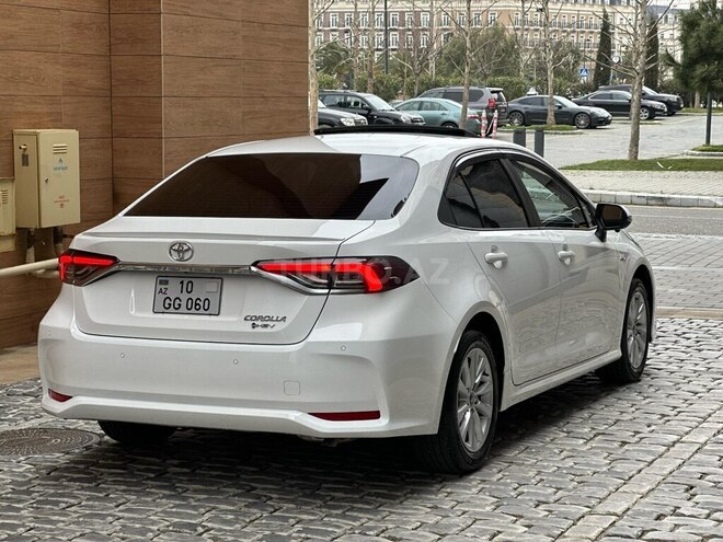 Toyota Corolla 2024, 9,000 km - 1.8 л - Bakı
