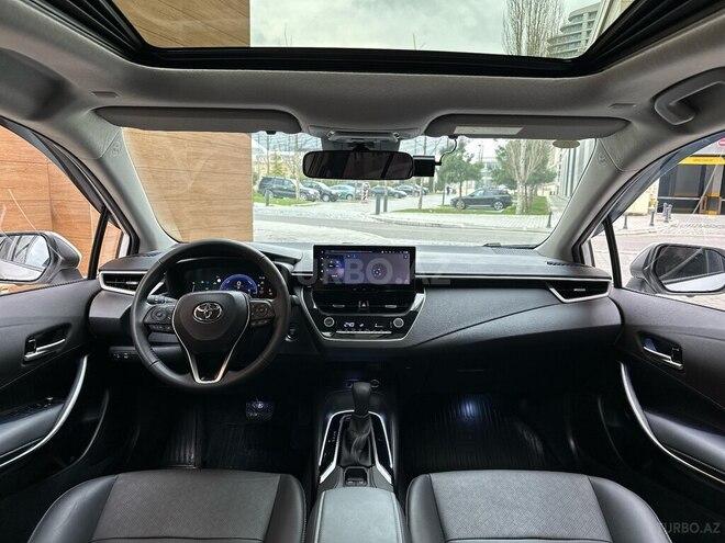 Toyota Corolla 2024, 9,000 km - 1.8 л - Bakı