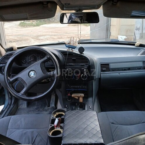 BMW 320 1994, 390,000 km - 2.0 l - Gəncə