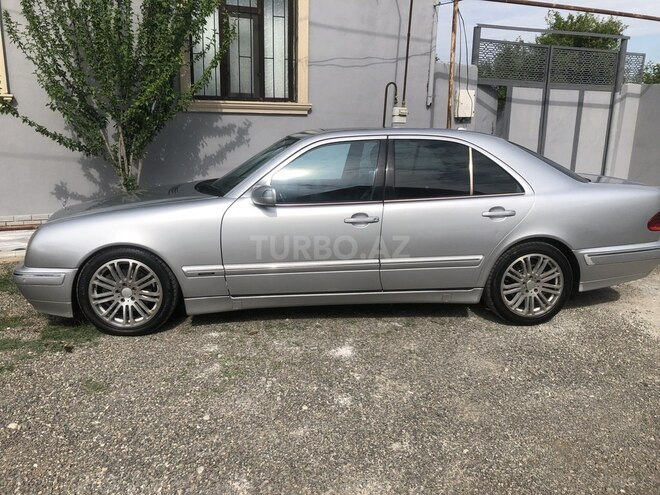 Mercedes E 270 2000, 443,000 km - 2.7 л - Ağstafa