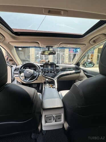 Toyota Camry 2023, 25,000 km - 2.5 l - Bərdə