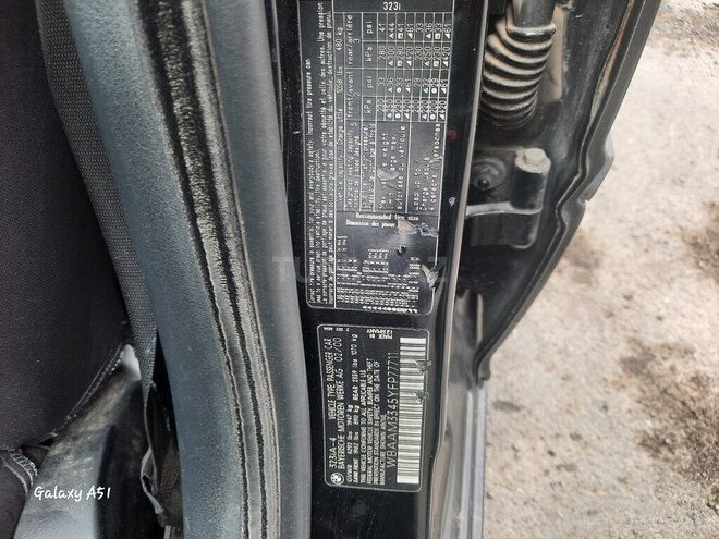 BMW 323 2000, 328,000 km - 2.5 l - Bakı