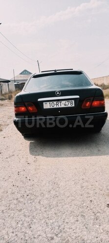Mercedes E 240 1998, 373,280 km - 2.4 l - Şirvan