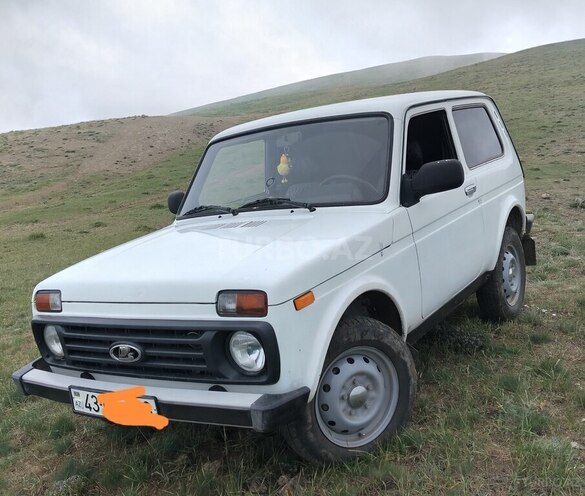 LADA (VAZ) Niva 2012, 150,000 km - 1.7 l - Lerik