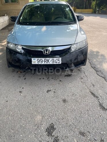Honda Civic 2006, 440,000 km - 1.3 l - Yevlax