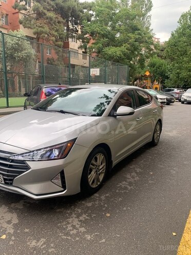 Hyundai Elantra 2019, 134,380 km - 2.0 l - Bakı