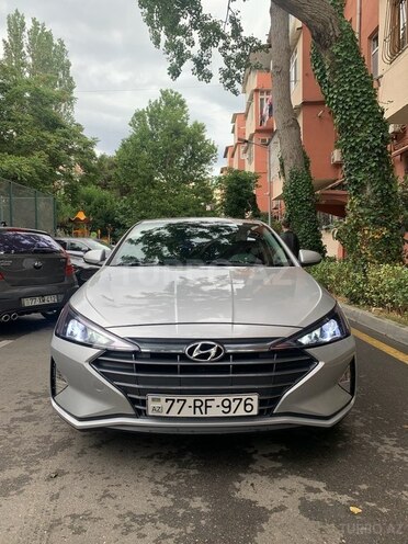 Hyundai Elantra 2019, 134,380 km - 2.0 l - Bakı