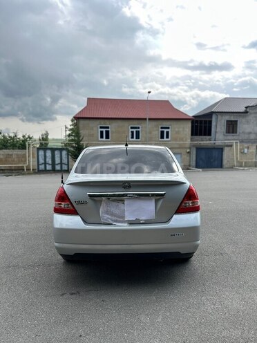 Nissan Tiida 2011, 38,000 km - 1.5 л - Şamaxı