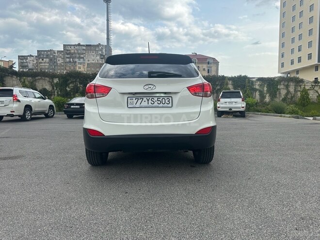 Hyundai ix35 2009, 194,000 km - 2.0 л - Bakı