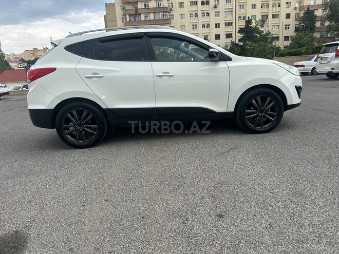 Hyundai ix35 2009, 194,000 km - 2.0 л - Bakı