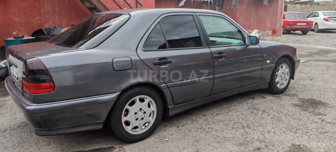 Mercedes C 220 d 2011, 600,000 km - 2.2 л - Bakı
