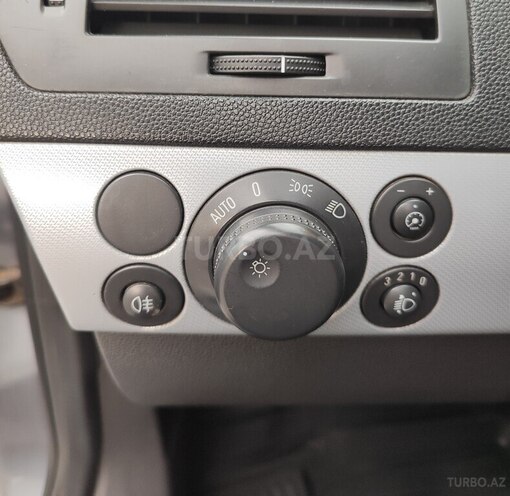 Opel Astra 2006, 173,200 km - 1.4 l - Bakı