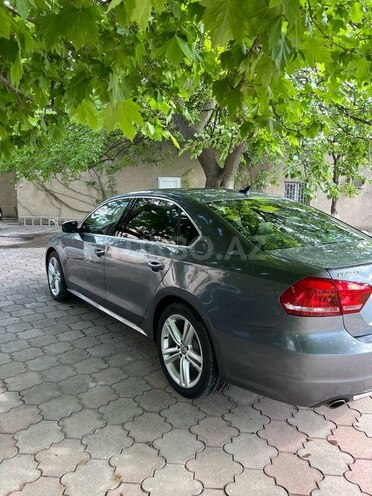 Volkswagen Passat 2013, 184,000 km - 1.8 л - Bakı