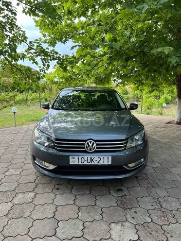 Volkswagen Passat 2013, 184,000 km - 1.8 л - Bakı