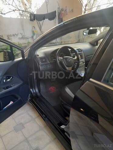 Toyota Avensis 2012, 185,600 km - 2.2 л - Bakı
