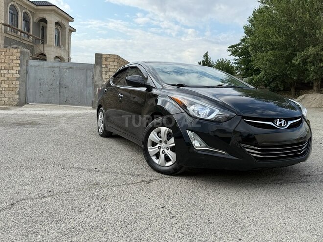 Hyundai Elantra 2015, 120,701 km - 1.8 l - Bakı