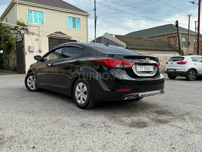 Hyundai Elantra 2015, 120,701 km - 1.8 l - Bakı