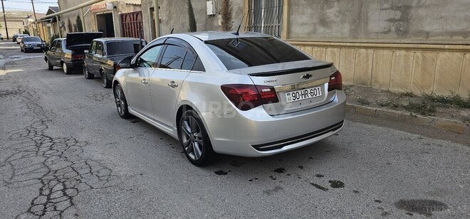 Chevrolet Cruze-2