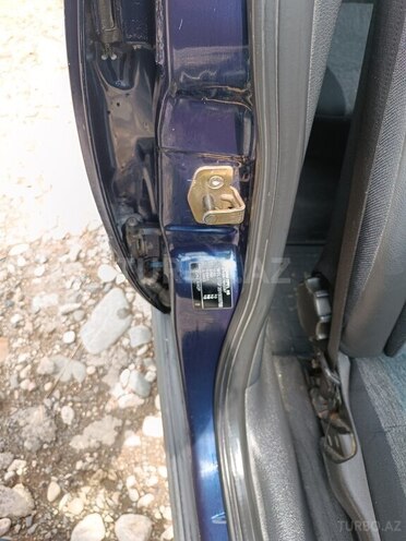 Opel Astra 2000, 352,000 km - 1.6 l - Quba