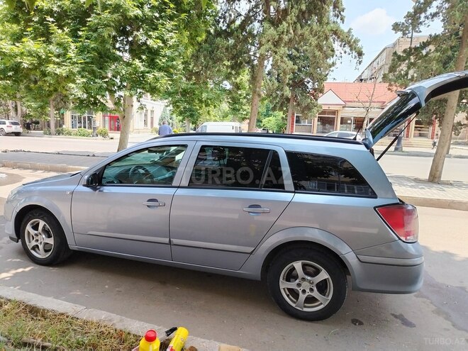 Opel Astra 2004, 250,000 km - 1.4 л - Gəncə