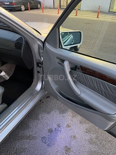 Mercedes C 230 1999, 287,759 km - 2.3 l - Göyçay