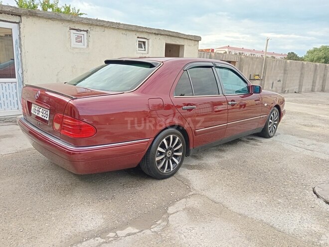 Mercedes E 230 1996, 450,000 km - 2.3 l - Sumqayıt