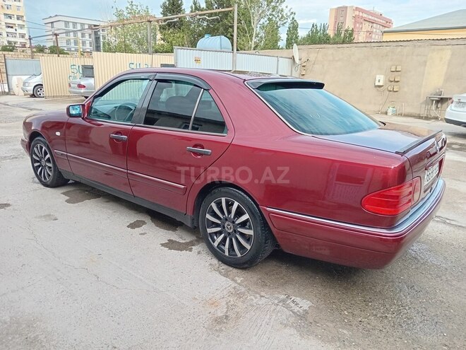 Mercedes E 230 1996, 450,000 km - 2.3 l - Sumqayıt
