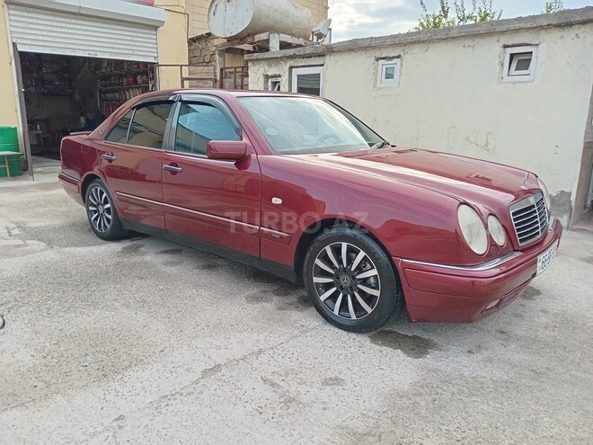 Mercedes E 230 1996, 450,000 km - 2.3 l - Sumqayıt