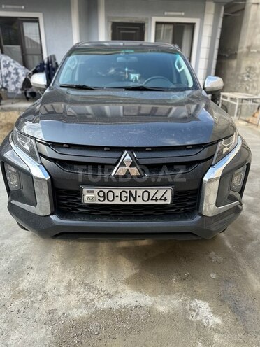 Mitsubishi L200 2021, 75,000 km - 2.4 л - Bakı