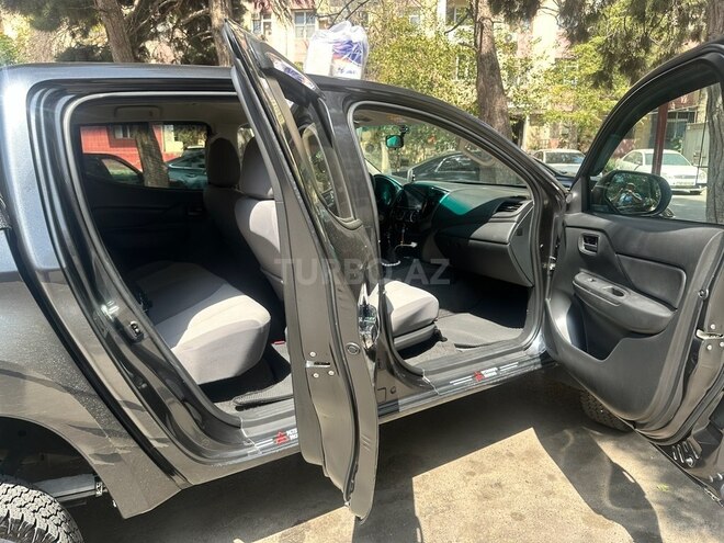 Mitsubishi L200 2021, 75,000 km - 2.4 л - Bakı