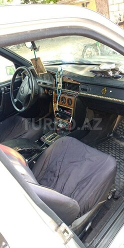 Mercedes 190 1992, 765,770 km - 2.0 л - Saatlı