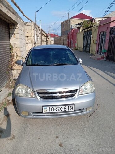 Chevrolet Lacetti-1
