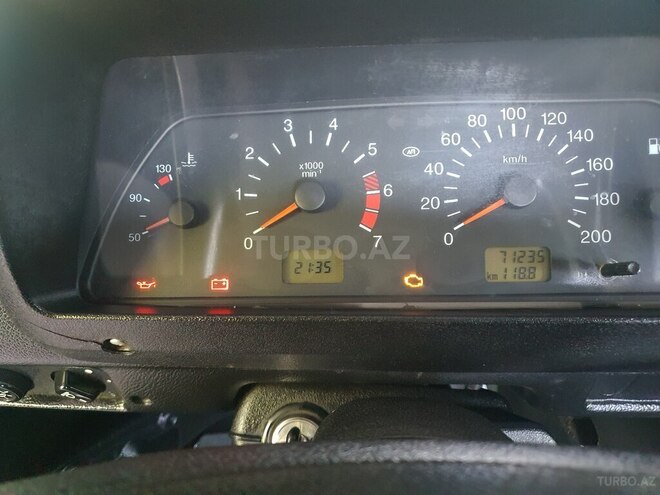LADA (VAZ) Niva 2015, 71,000 km - 1.7 l - Gəncə
