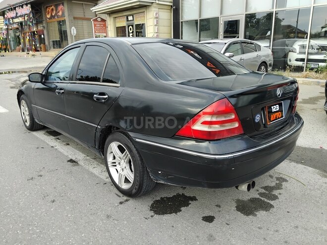 Mercedes C 240-8