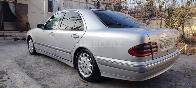 Mercedes E 270 2000, 547,000 km - 2.7 л - İmişli