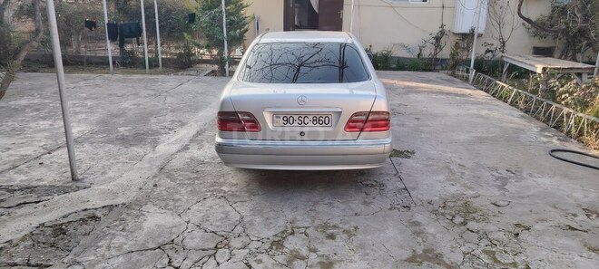Mercedes E 270 2000, 547,000 km - 2.7 л - İmişli