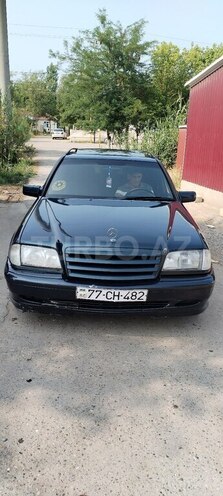 Mercedes C 220 d 1999, 827,744 km - 2.2 l - Saatlı