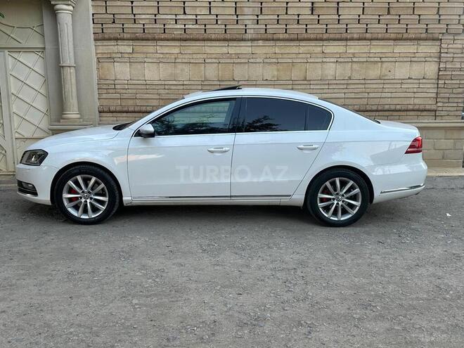 Volkswagen Passat 2011, 210,000 km - 2.5 л - Gəncə