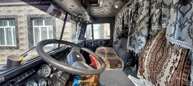 KamAz 55111 1981, 9,864,646 km - 11.0 l - Gəncə