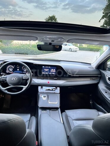 Hyundai Grandeur-6