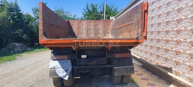 KamAz 55111 1981, 9,864,646 km - 11.0 l - Gəncə