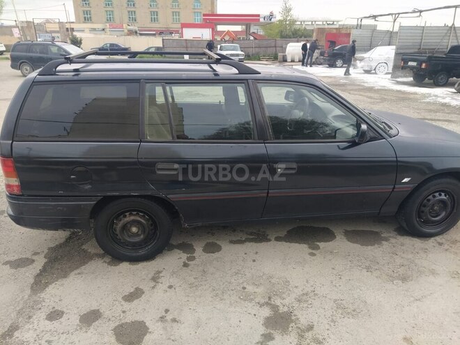 Opel Astra 1993, 356,985 km - 1.6 l - Sumqayıt