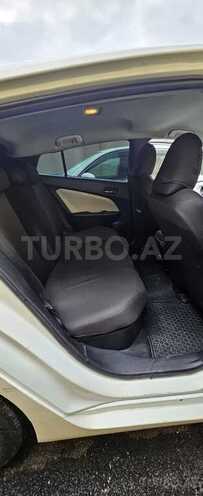 Toyota Prius 2018, 122,000 km - 1.8 л - Bakı