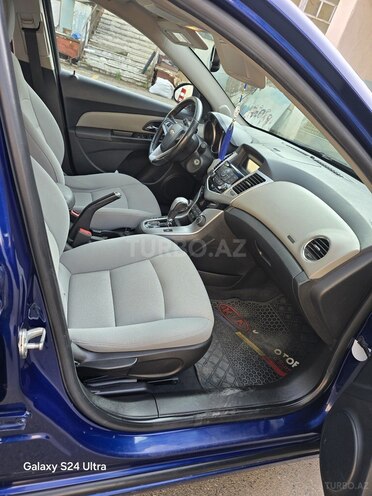 Chevrolet Cruze 2013, 296,356 km - 1.4 л - Gəncə