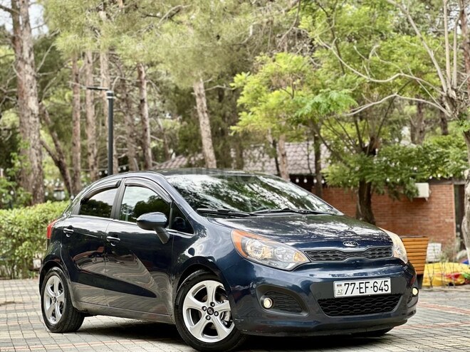 Kia Rio 2013, 256,800 km - 1.6 l - Bakı
