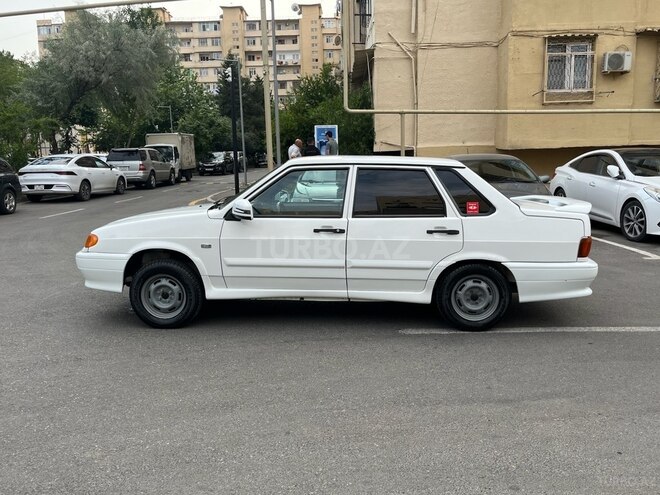 LADA (VAZ) 2115 2011, 200,000 km - 1.6 л - Bakı