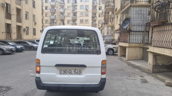 Toyota HiAce 1998, 261,000 km - 2.8 l - Bakı